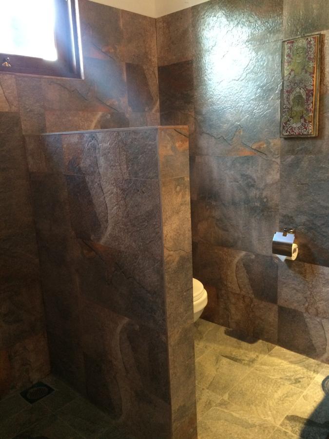 אונה ואטונה Bouganvilla House מראה חיצוני תמונה